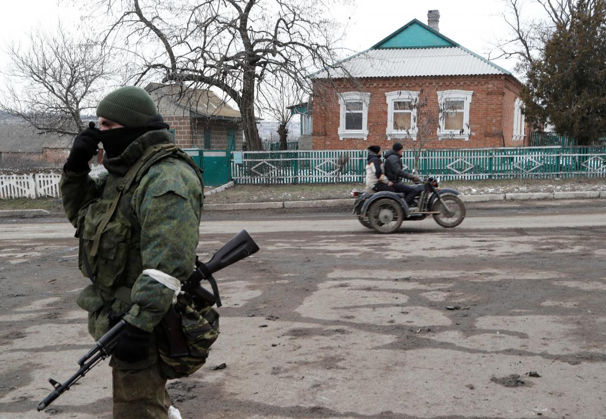  lupte acerbe pentru acest oraș de lângă Donețk se desfășoară de o săptămână/foto REUTERS 