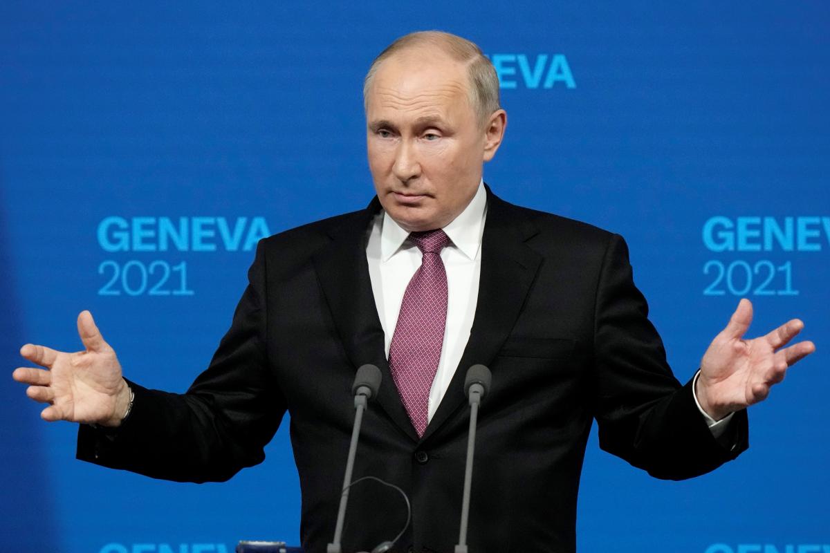  Grozev a declarat panică la Kremlin și a numit două scenarii pentru fotografia lui Putin/REUTERS 