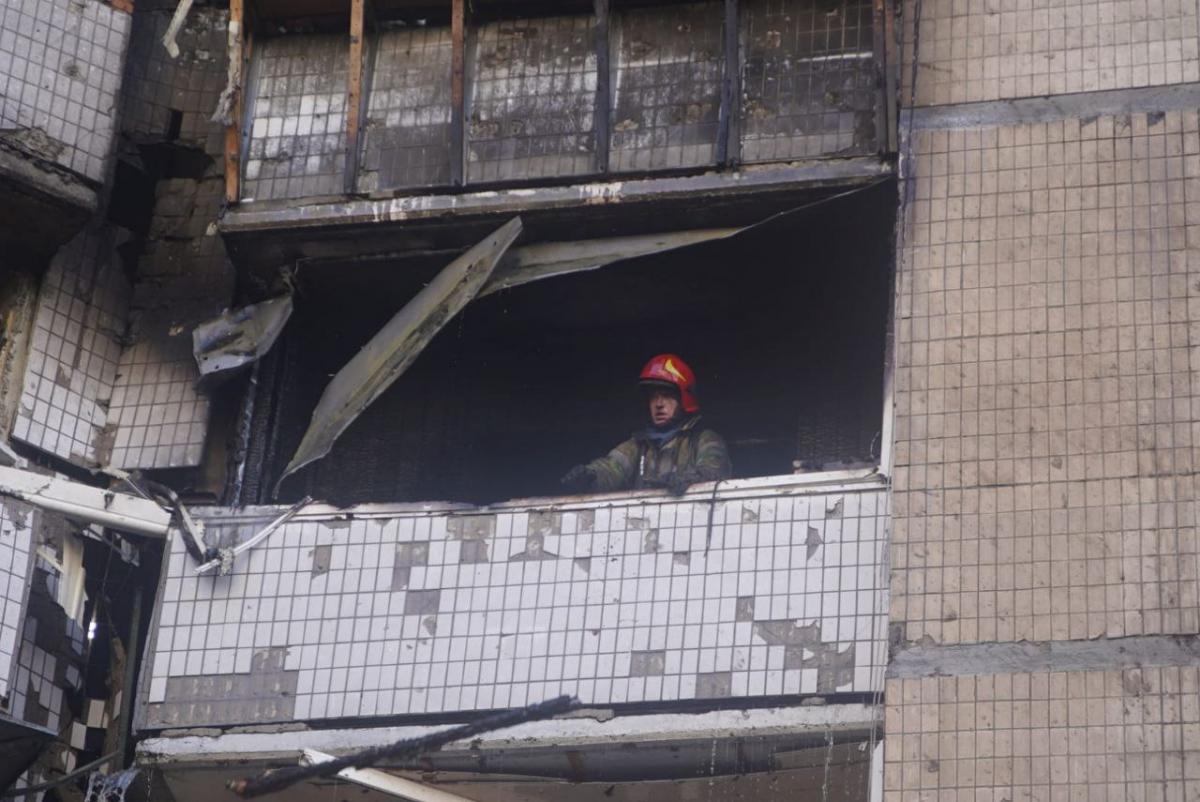 O casă din Districtul Svyatoshinsky din capitală a luat foc/fotografia serviciului de urgență de Stat