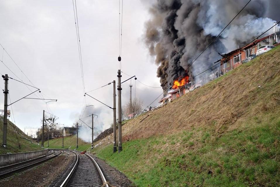  atac asupra Lviv: numărul victimelor a crescut, focul cu rachete a fost efectuat din regiunea caspică/foto de Alexander Kamyshin