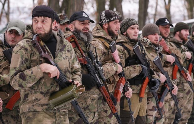  A devenit cunoscut de ce Kadyrovtsy filmează videoclipuri în scenă în Ucraina/REUTERS