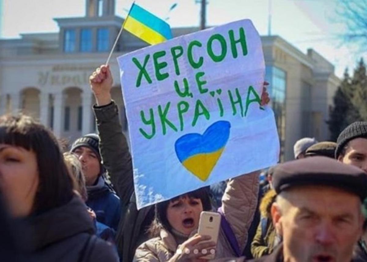 locuitorii din Kherson merg la mitinguri împotriva ocupantului/fotografie din Kherson instagram 