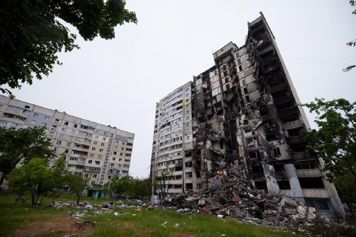 prin acțiunile lor, ocupanții au distrus facilitățile de infrastructură critică și clădirile rezidențiale din satul Kazachya Lopan/foto president.gov.ua 