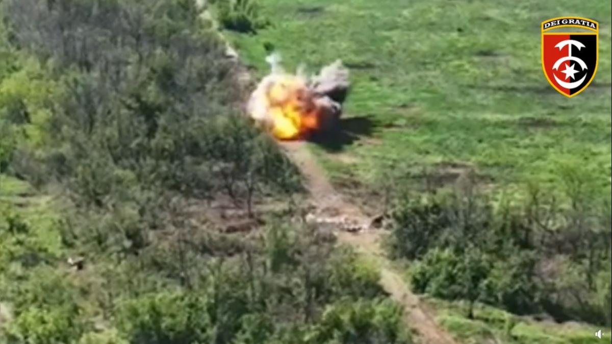  soldații ucraineni au distrus vehiculele de luptă ale infanteriei inamice/screenshot