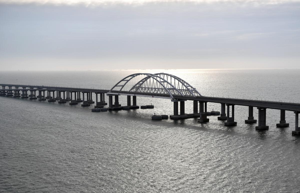  Expert a evaluat posibilitatea de a lovi Podul Crimeei din Ucraina/foto REUTERS 