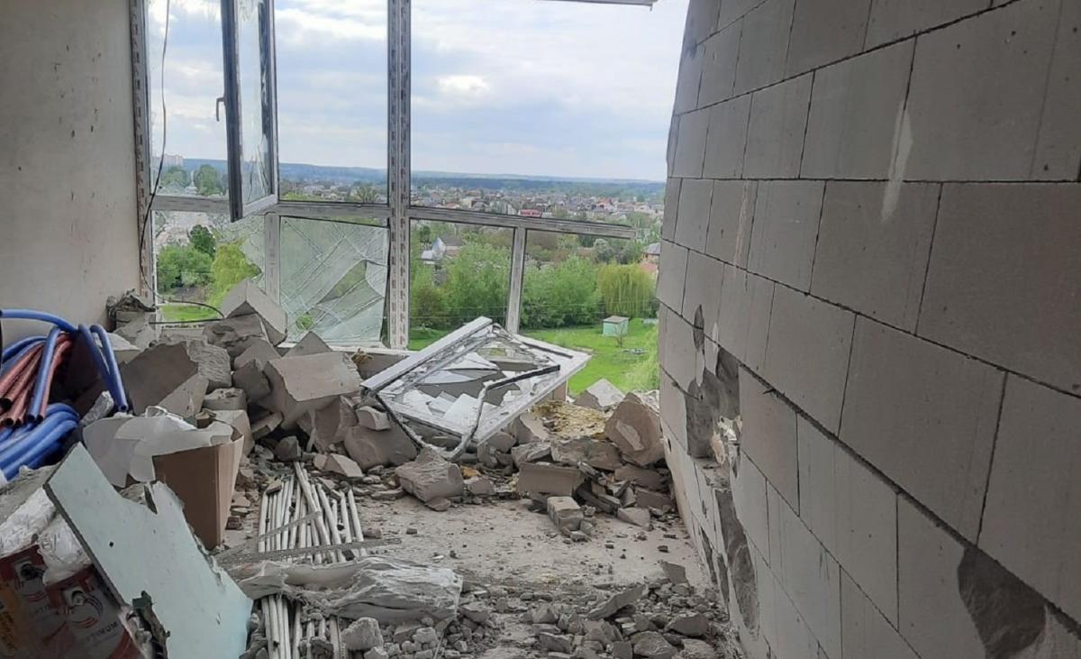 ca urmare a bombardării, spațiile rezidențiale separate ale casei au fost complet distruse/gp.gov.ua