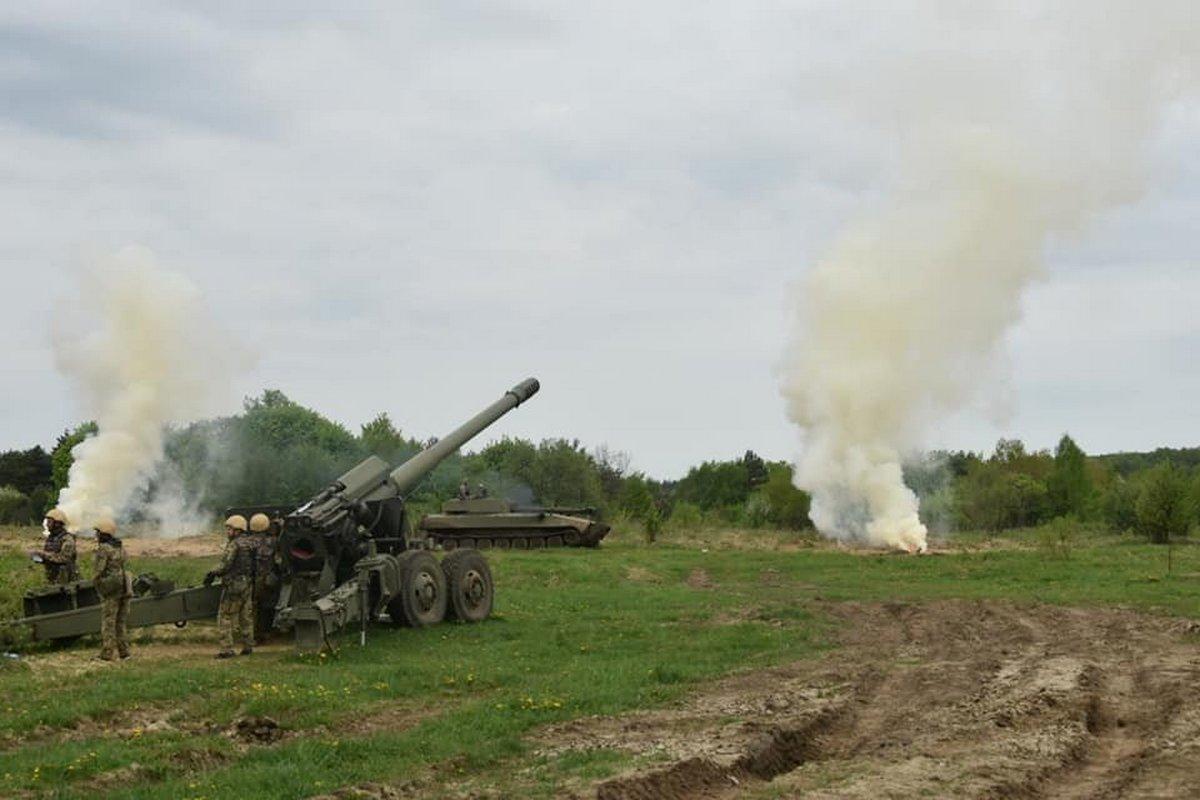  a confirmat lovitura în 20 de rashiști, două instalații de artilerie autopropulsate/foto : facebook.com/GeneralStaff.ua 