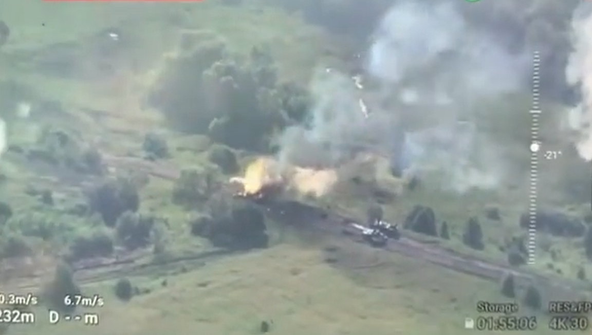  în Donbass, APU de la Bayraktar a distrus magistral rezervorul rus T-72/screenshot 