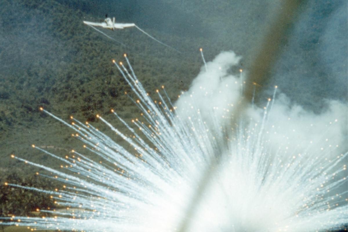  invadatorii după cochilii de fosfor au tras în regiunea Sumy din mortare/foto Muzeul Național al Forțelor Aeriene ale SUA